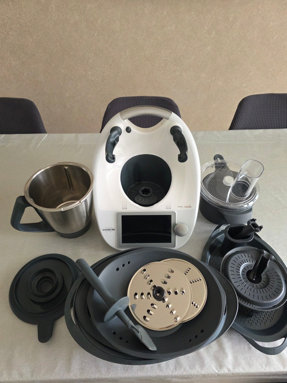 Thermomix TM6 compleet met extra setje snijder decoupe minut, Elektronische apparatuur, Blenders, Ophalen, Zo goed als nieuw