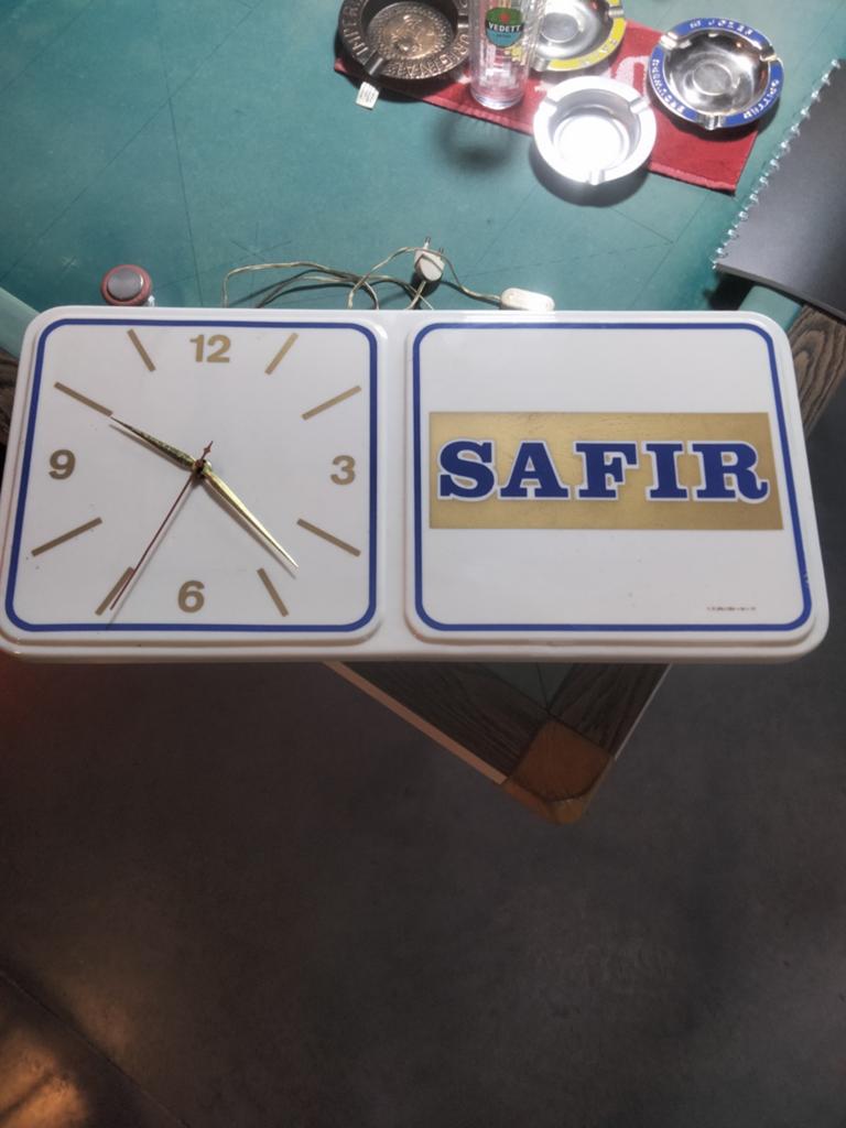 Safir lichtreclame/klok, Verzamelen, Biermerken, Ophalen