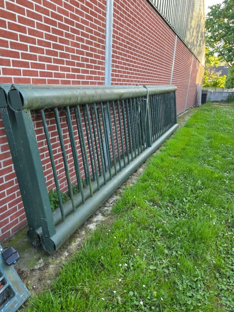 Grote schuifpoort in 2 delen, Tuin en Terras, Ophalen, Gebruikt, 100 tot 150 cm, Schuifpoort