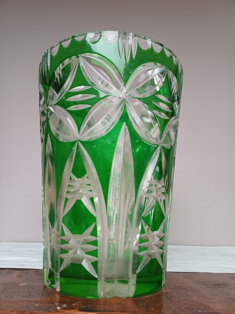boheems kristal mooie vaas H 21 cm omvang 14 cm, Antiek en Kunst, Ophalen
