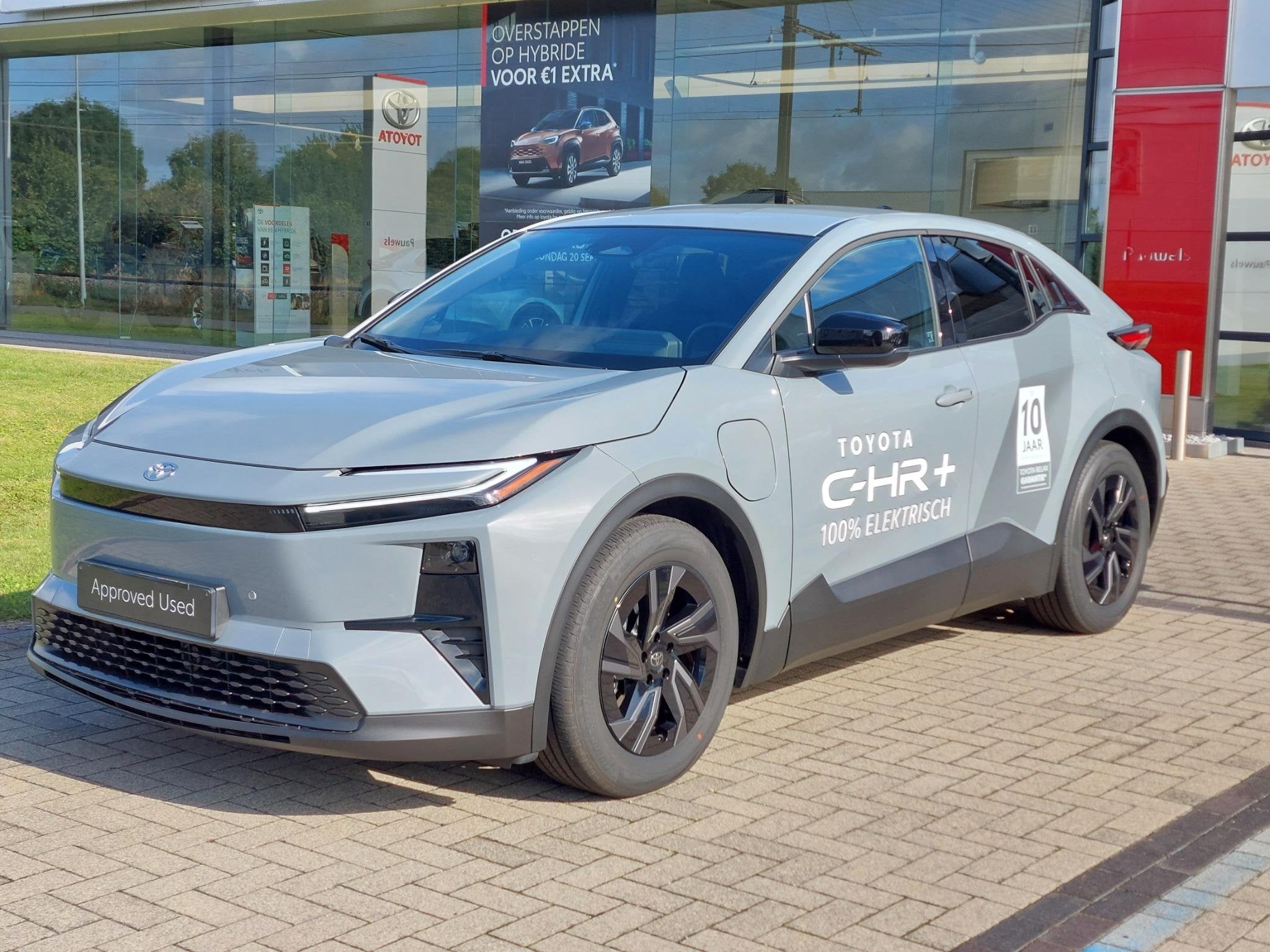 Toyota C-HR+ 77kWh 224pk 2WD Business (automatique), Autos, Neuf, Achat, 750 kg, 1885 kg