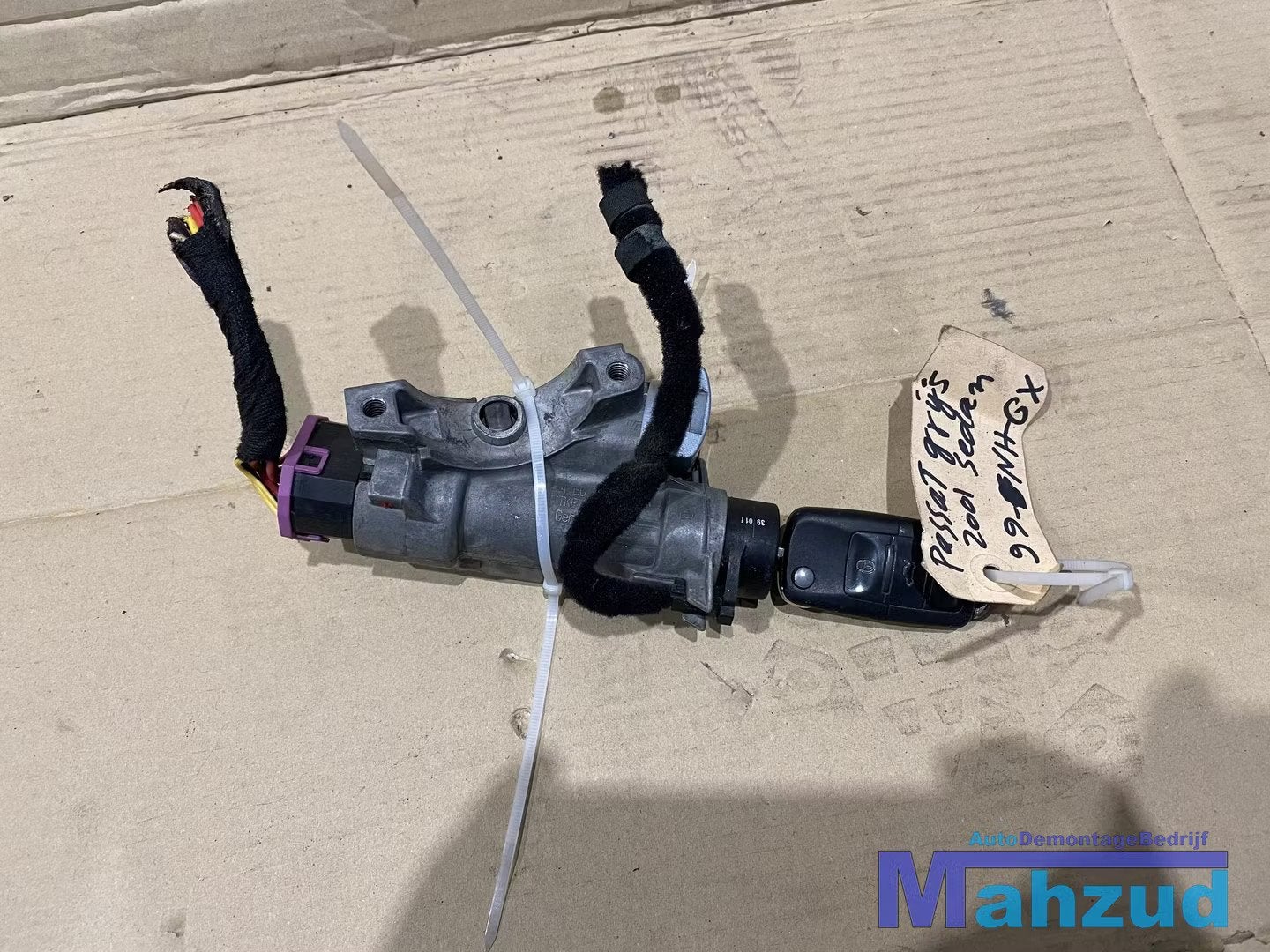 VW PASSAT 3B3 3B6 sleutel + contactslot deurslot, Auto-onderdelen, Gebruikt, Volkswagen, Volkswagen AG, Vw@volkswagen.de