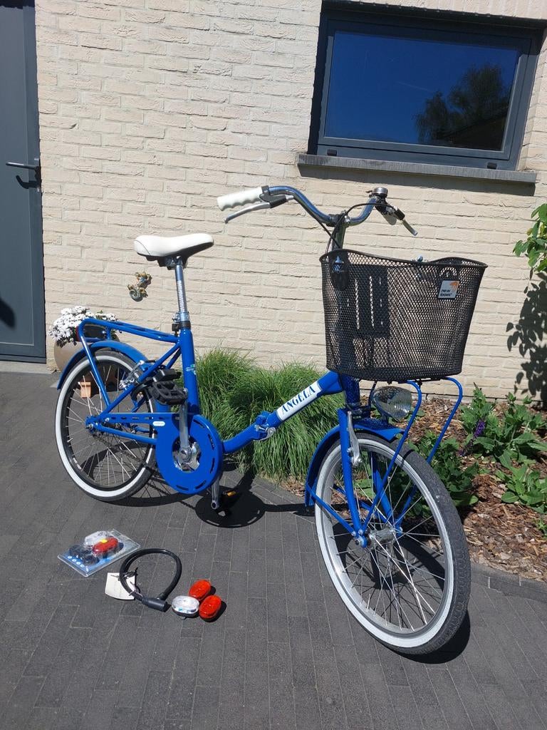 Vouwfiets in nieuwstaat, Ophalen