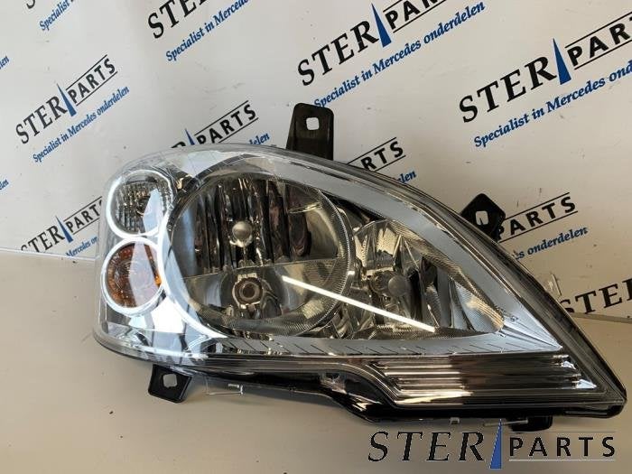Phare droit d'un Mercedes Vito, Neuf, -, -, Enlèvement ou Envoi
