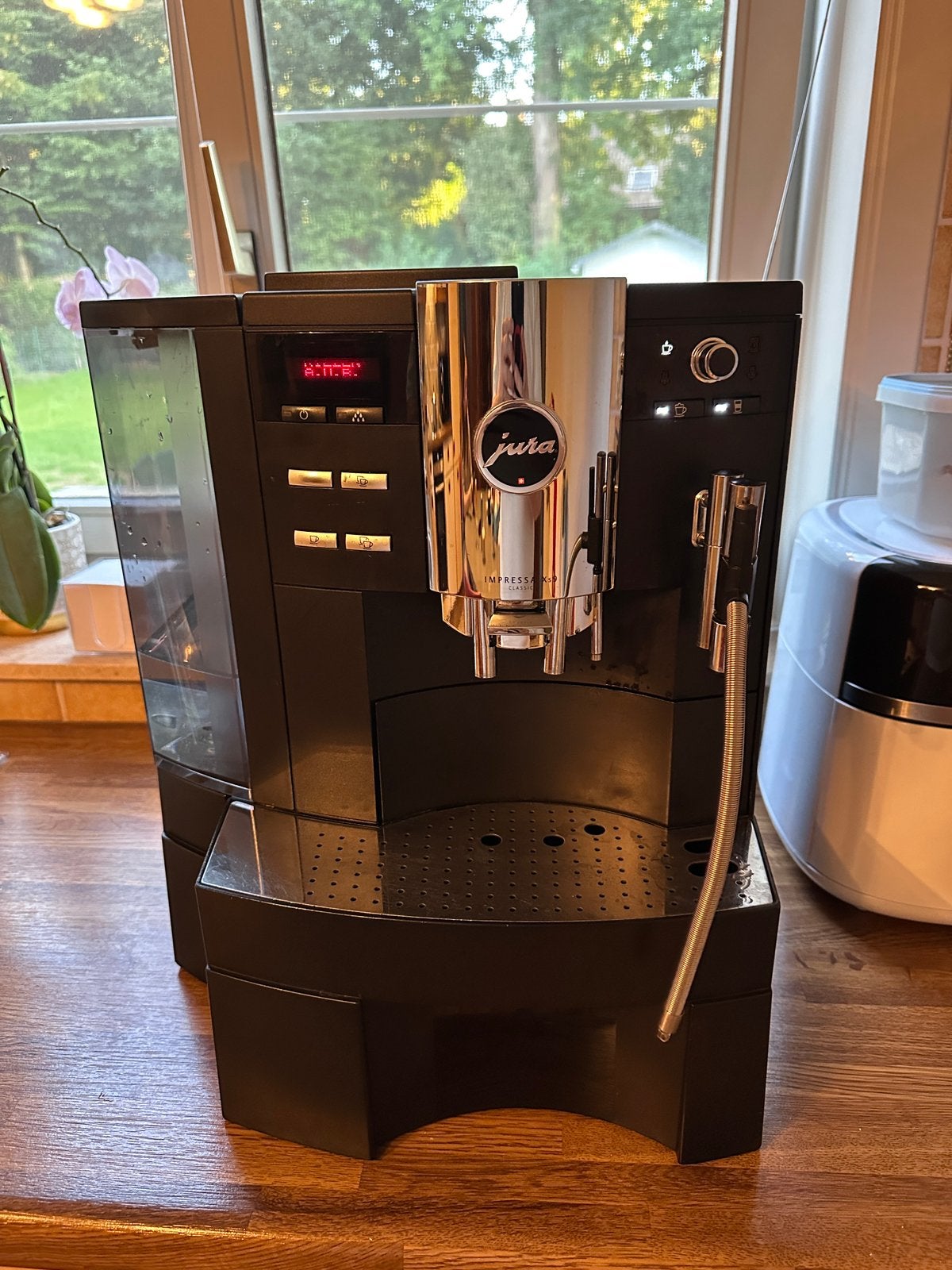 Jura Impressa XS90, Elektronische apparatuur, Koffiezetapparaten, Ophalen, Gebruikt, 10 kopjes of meer, Koffiemachine