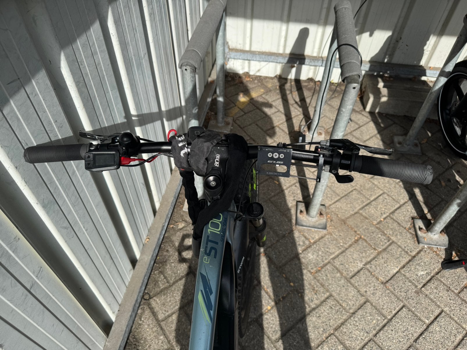 E-ST 100 Rockrider, Enlèvement ou Envoi, Utilisé, 50 km par batterie ou plus, Autres marques