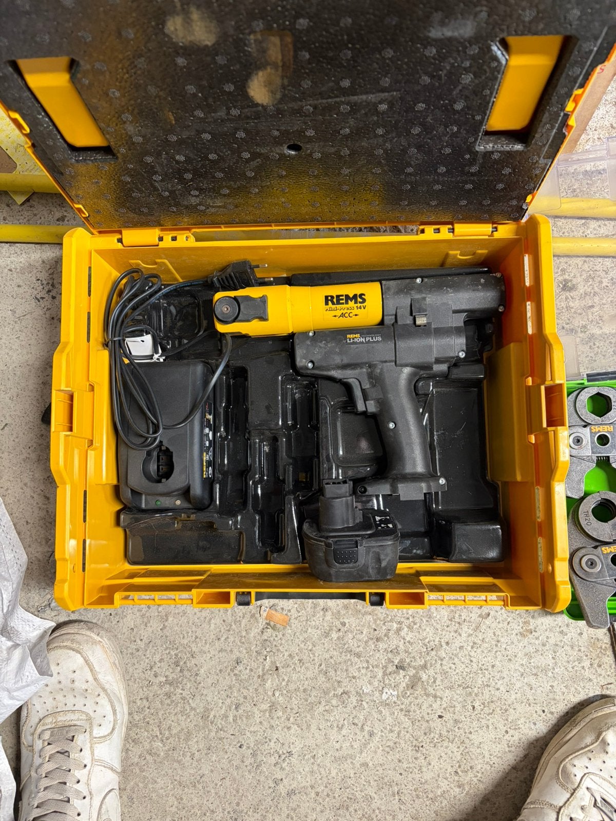 Certiseuse rems minipres servis 3fois, Bricolage & Construction, Enlèvement ou Envoi, Comme neuf