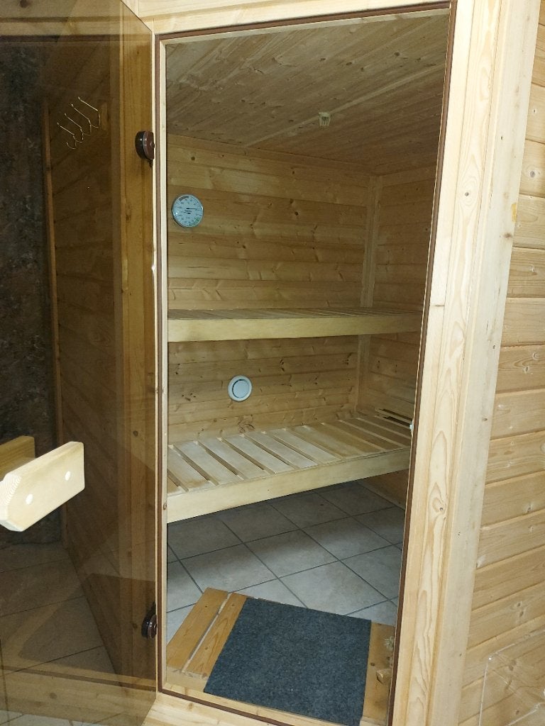 Sauna (prijs bespreekbaar), Sport en Fitness, Sauna, Ophalen, Gebruikt, Fins of Traditioneel, Complete sauna