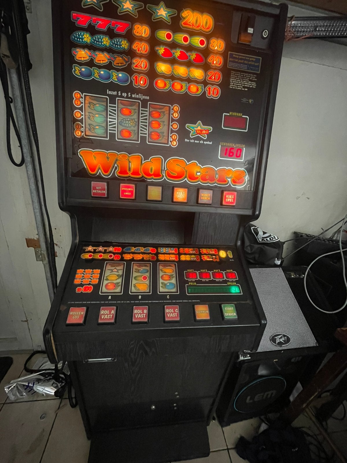 Te koop ouden gokautomaat, Collections, Euro, Enlèvement, Utilisé, Avec clés