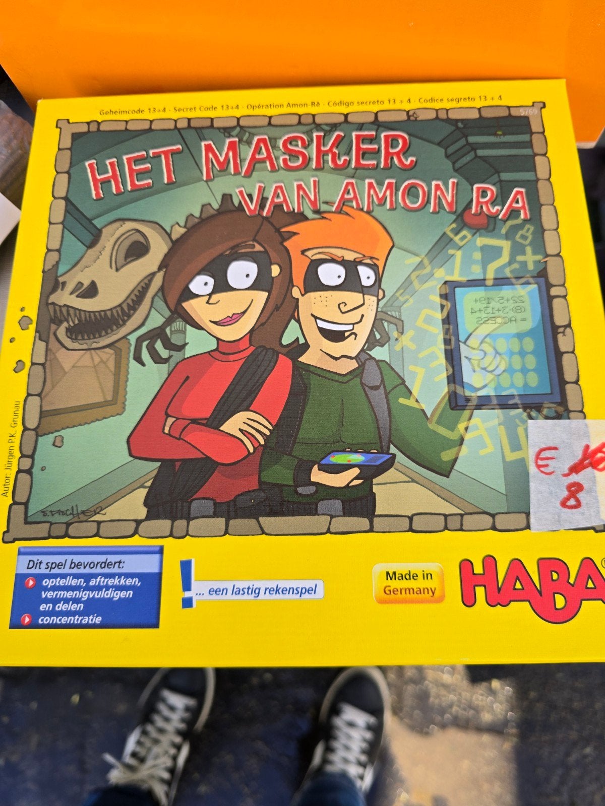 spel Haba het masker van Amon Ra, Enlèvement
