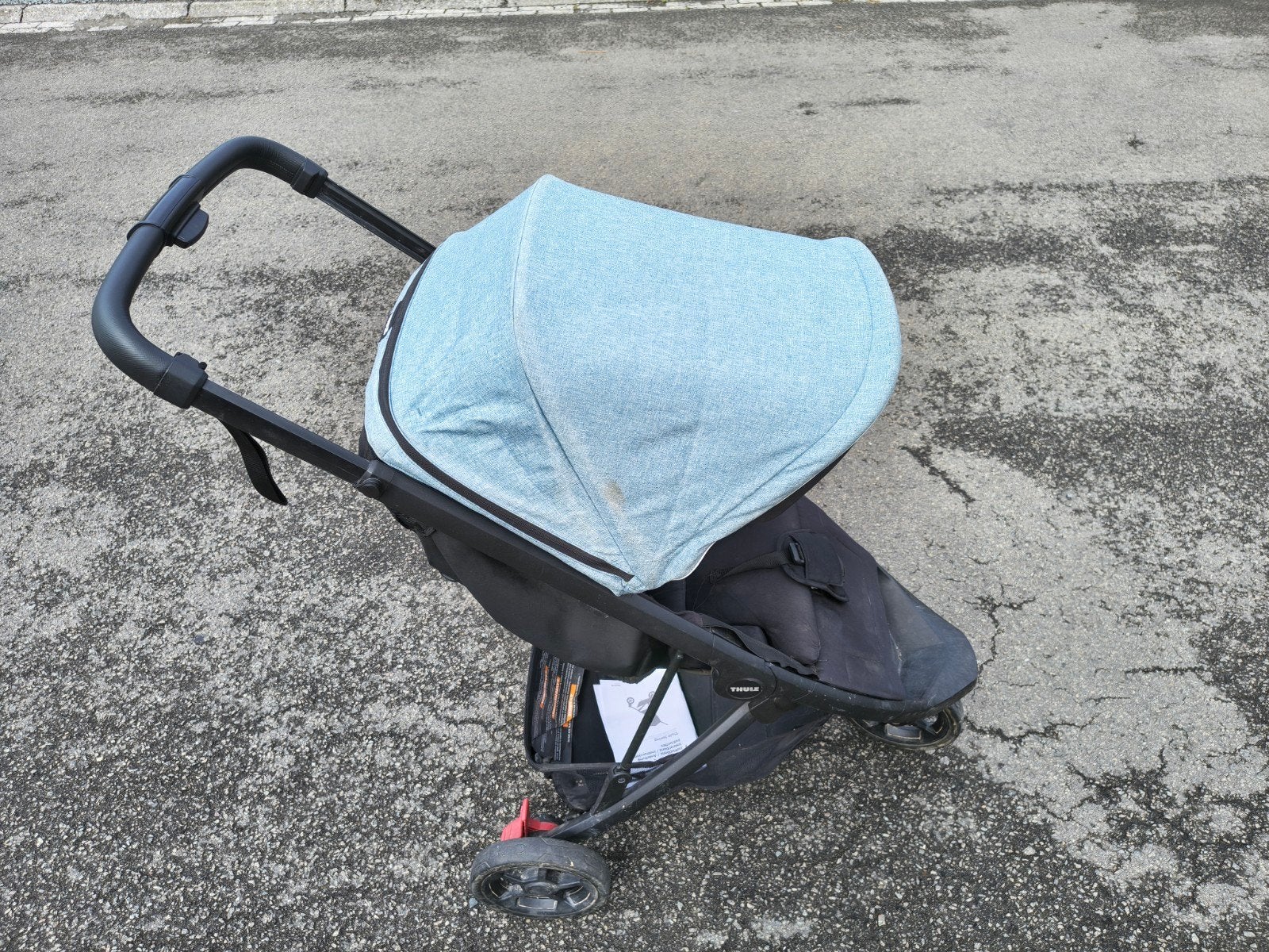 Buggy Thule Spring, Ophalen, Zo goed als nieuw