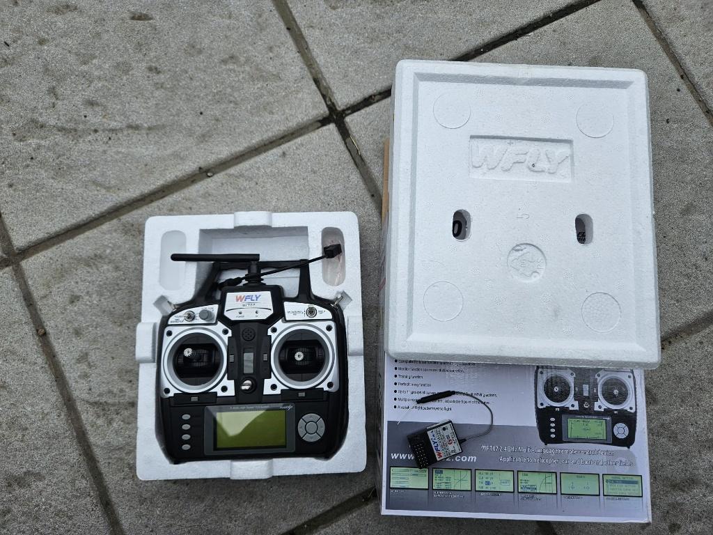 télécommande rc 7 voies WFT07 + récepteur + cable simu, Enlèvement