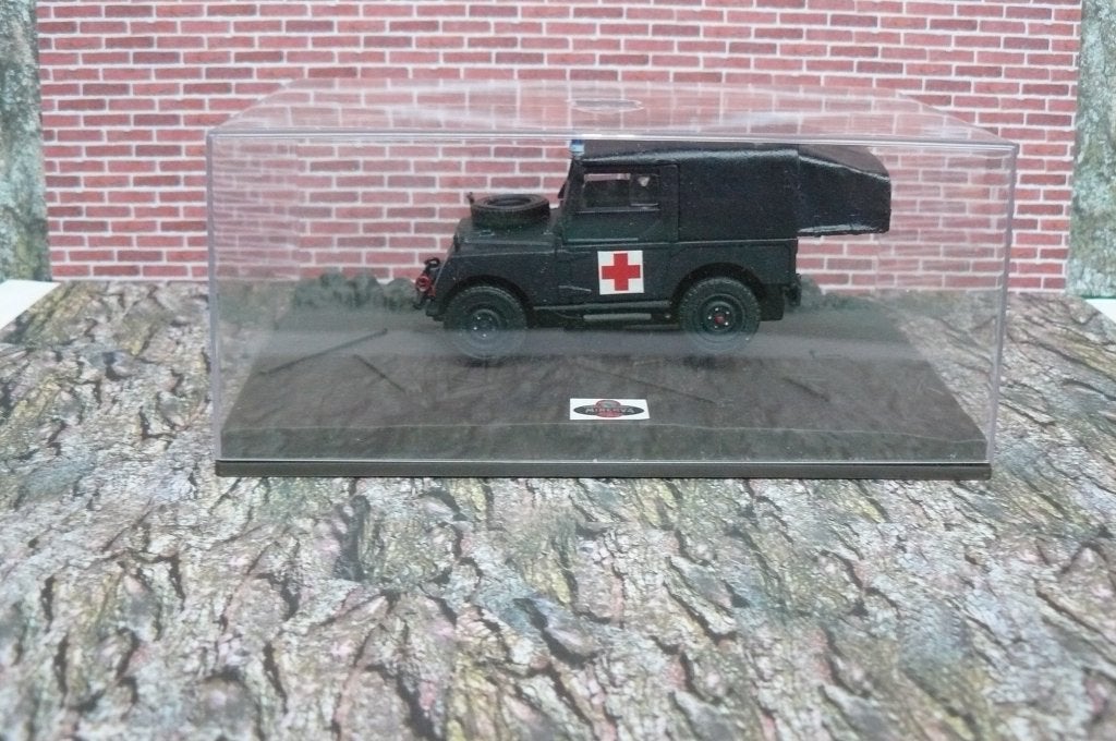 Minerva TT  1/43  schaalmodel, Hobby en Vrije tijd, Modelauto's | 1:43, Ophalen of Verzenden, Nieuw, Auto, Dinky Toys