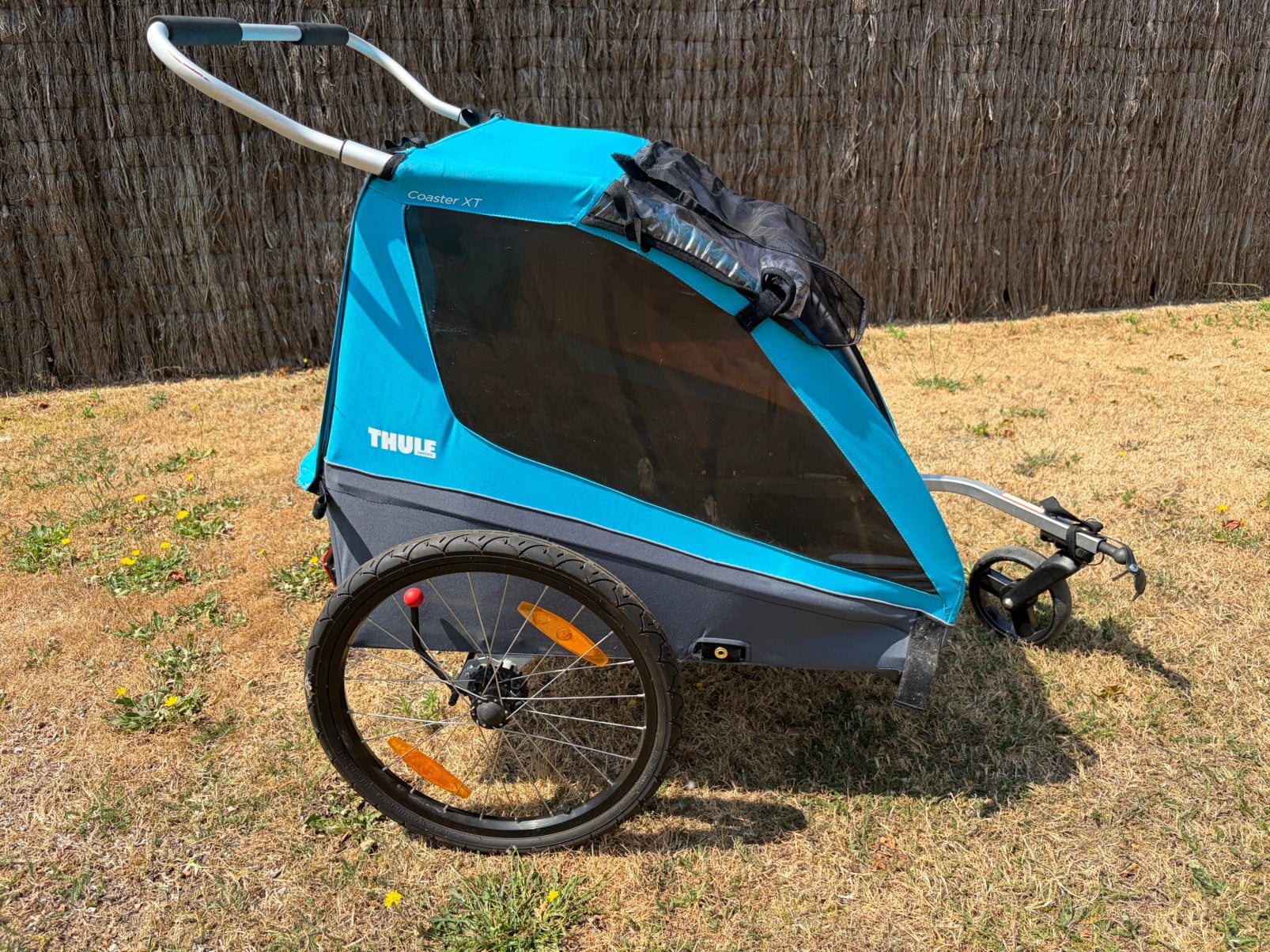 Opvouwbare fietskar/wandelkar thule coaster xt, Fietsen en Brommers, Ophalen, Zo goed als nieuw, Opvouwbaar