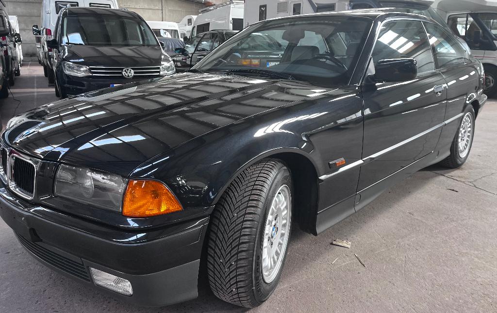 BMW 320i coupé - model E36 - voorouder - Oldtimer, Achterwielaandrijving, 1280 kg, 110 kW, Leder