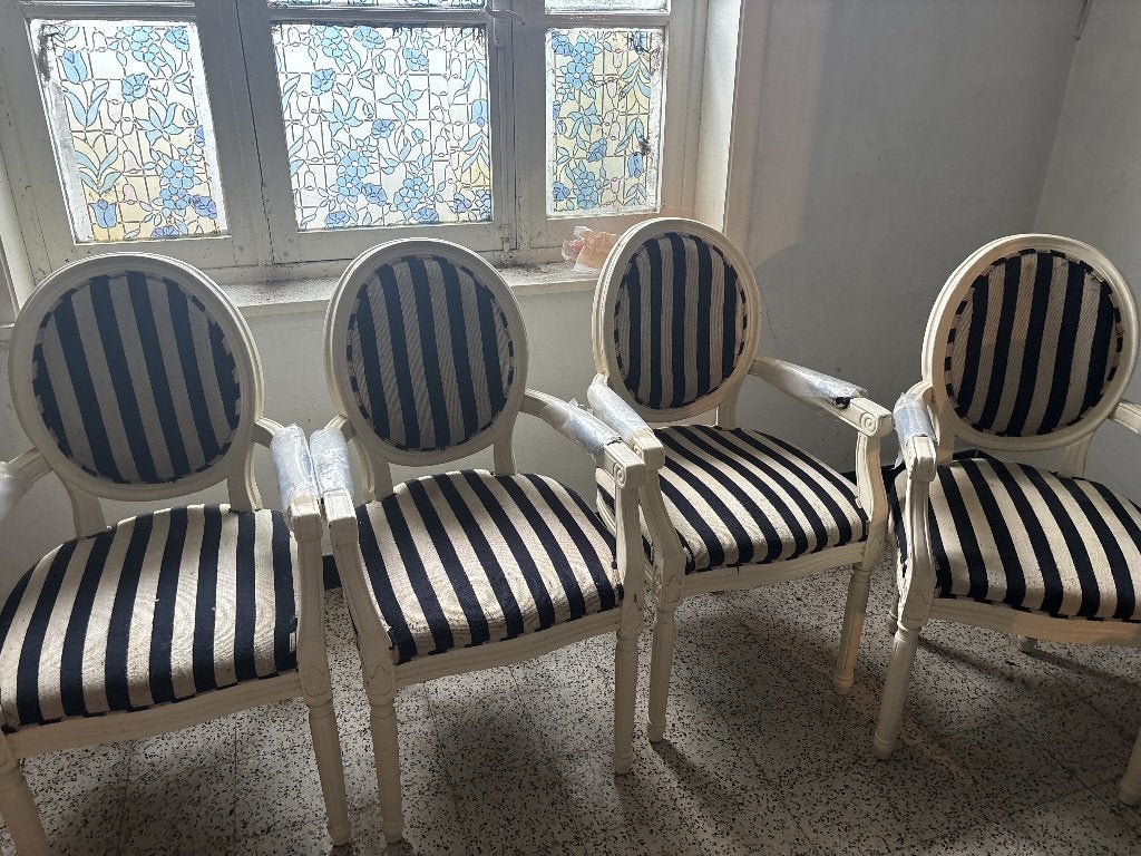 Chaises style Louis XVI, Enlèvement, Utilisé, Bleu, Tissus