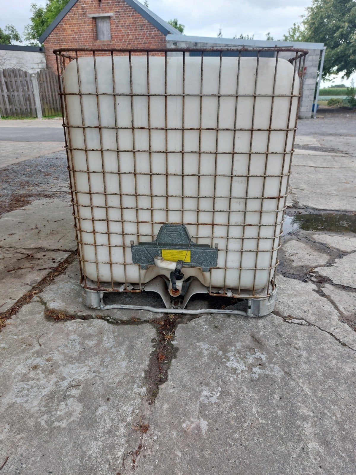 watervat 1000l, Ophalen