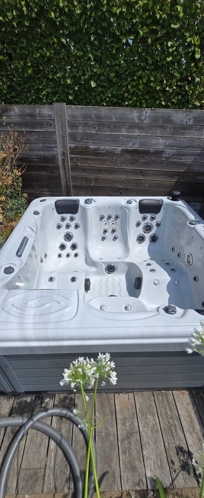 Jaccuzi voor 5 personen, Tuin en Terras, Ophalen, Zo goed als nieuw, Afdekzeil, Vast