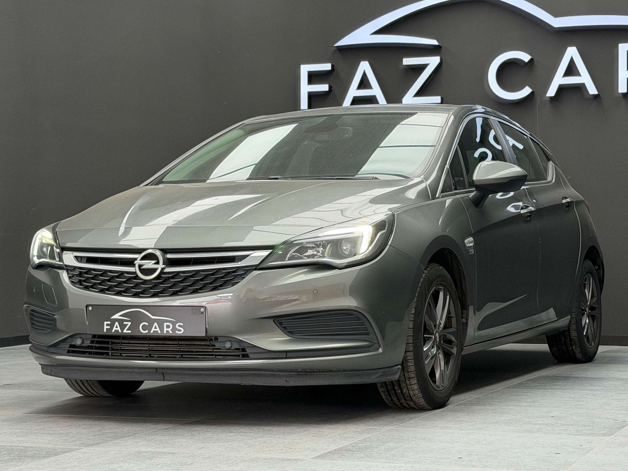 Opel Astra 1.0 Turbo ECOTEC * 1ER PROP + GPS + GARANTIE *, Auto's, Opel, Voorwielaandrijving, Gebruikt, 5 deurs, 999 cc