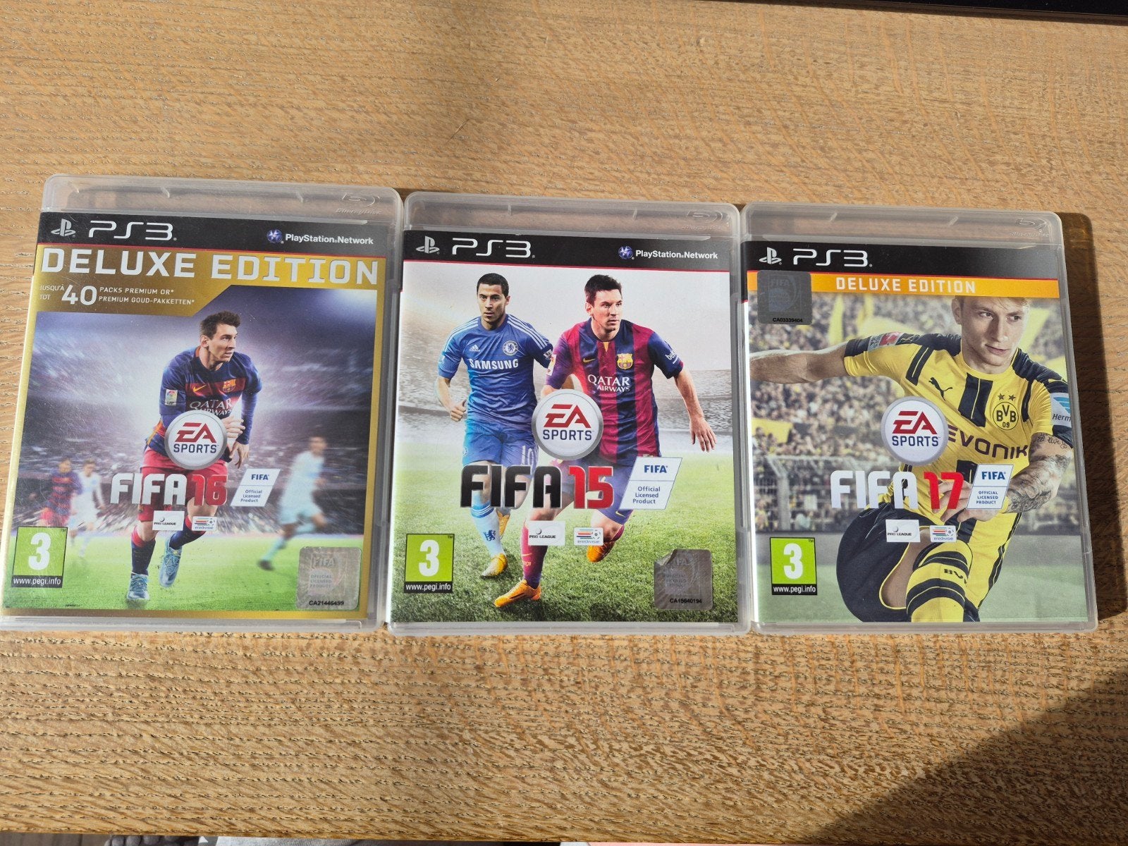 3 fifa spellen voor PS3, Enlèvement