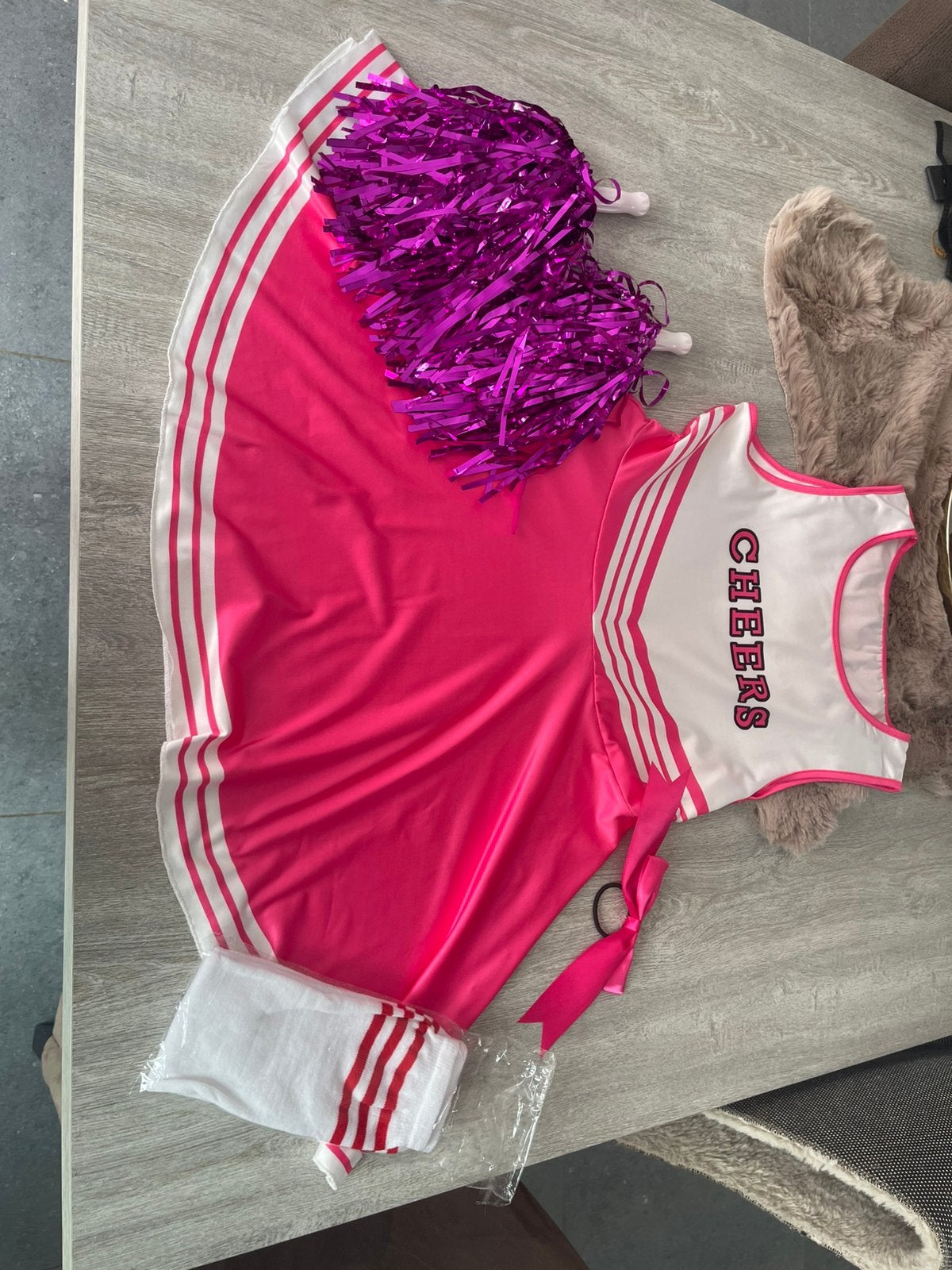 Cheerleader outfit, Ophalen, Zo goed als nieuw
