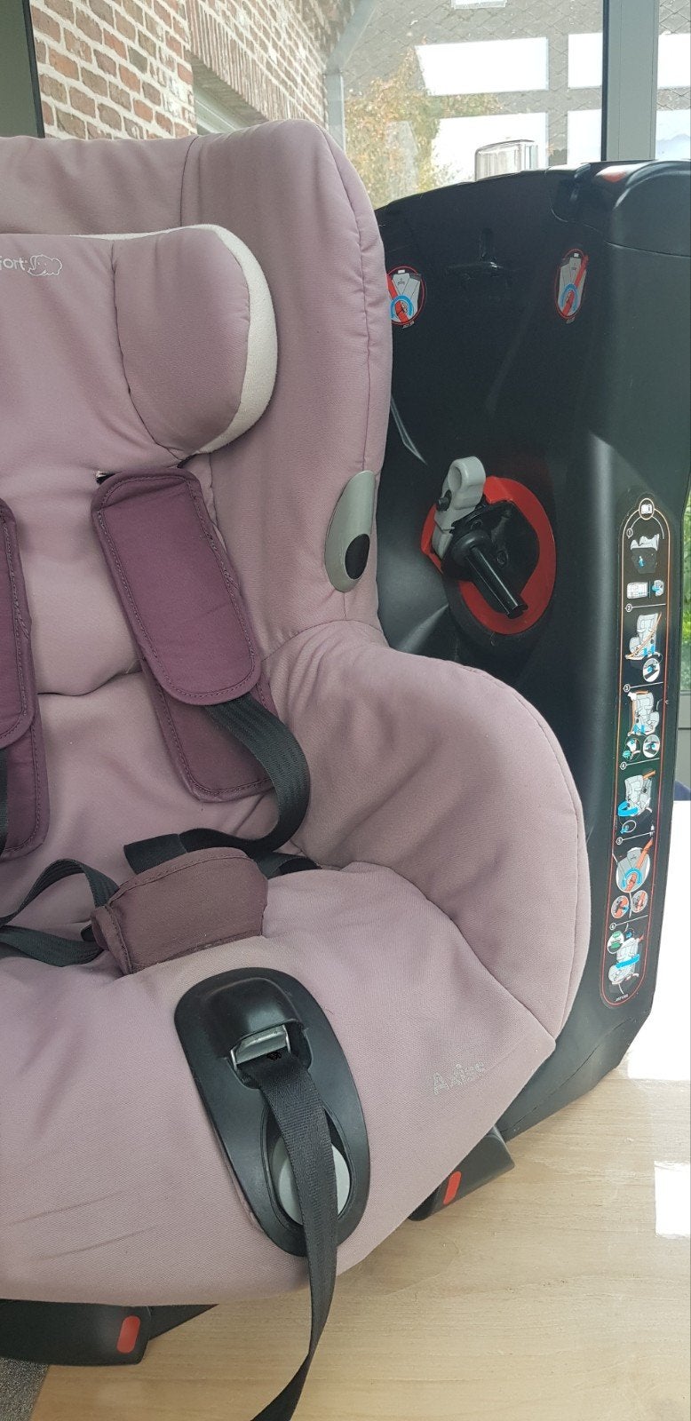 Autostoel Bébé Comfort Axiss, Kinderen en Baby's, Autostoeltjes, Ophalen, Gebruikt, Zijbescherming, Autogordel