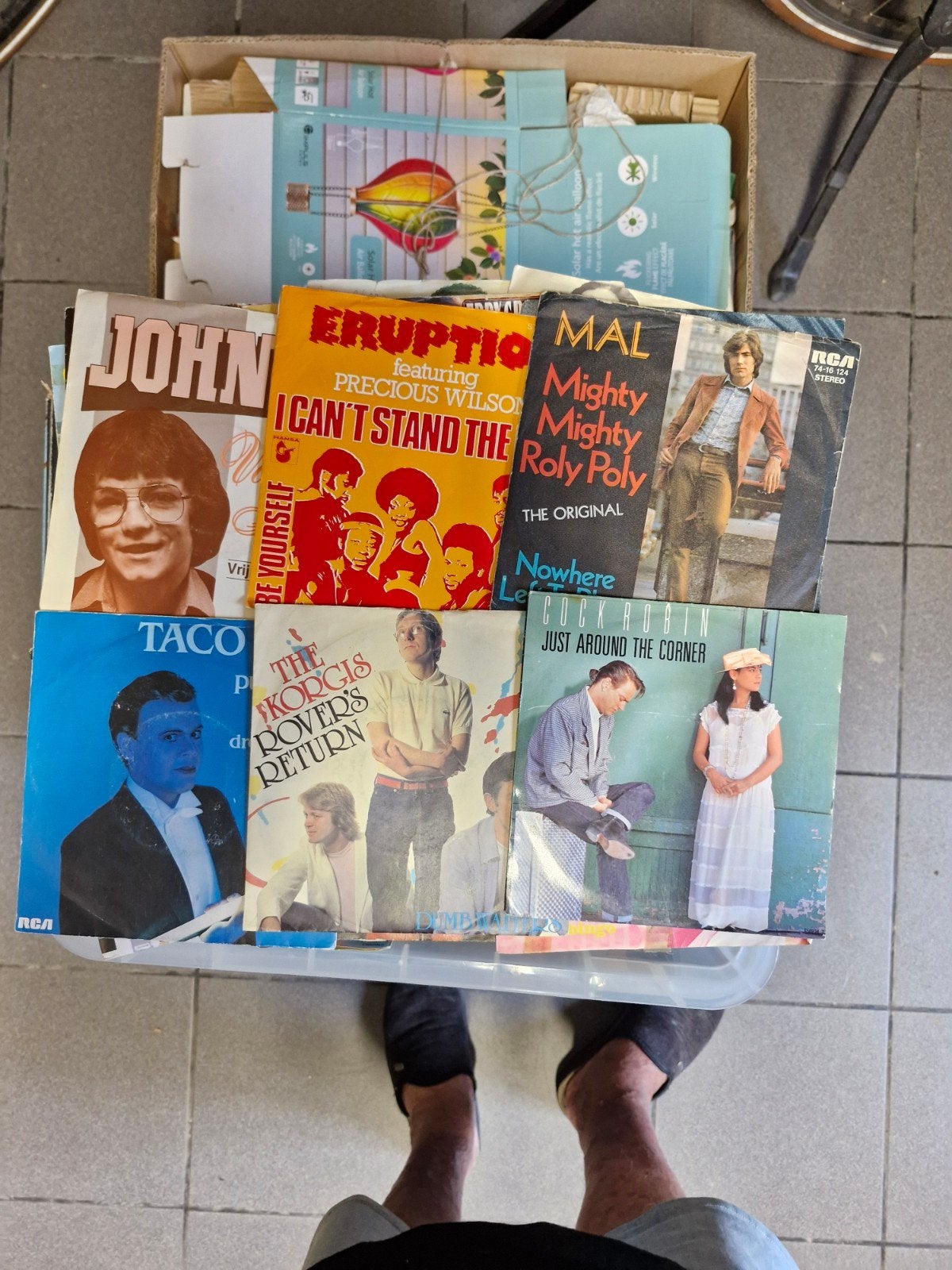 300 singels...., CD & DVD, Vinyles | Autres Vinyles, Enlèvement