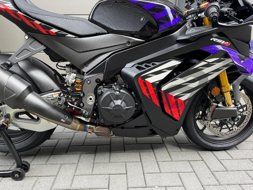 Aprilia RSV4 Factory 2026 Option complète, 1099 cm³, Occasion, Super Sport, Échappement sport