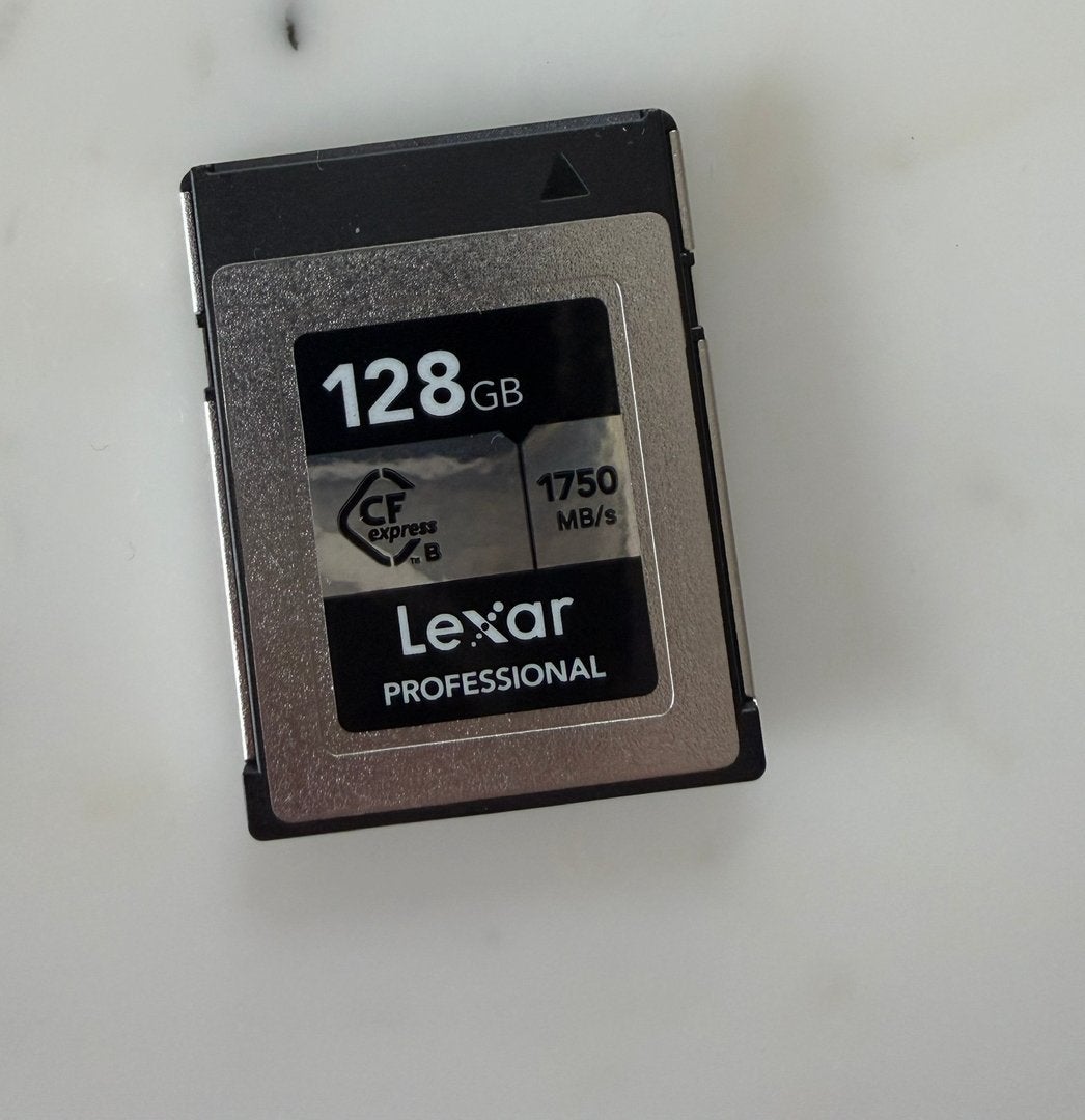 Lexar Pro Silver 128GB CF express Type B, Audio, Tv en Foto, Foto | Geheugenkaarten, Ophalen of Verzenden, Zo goed als nieuw, LEXAR