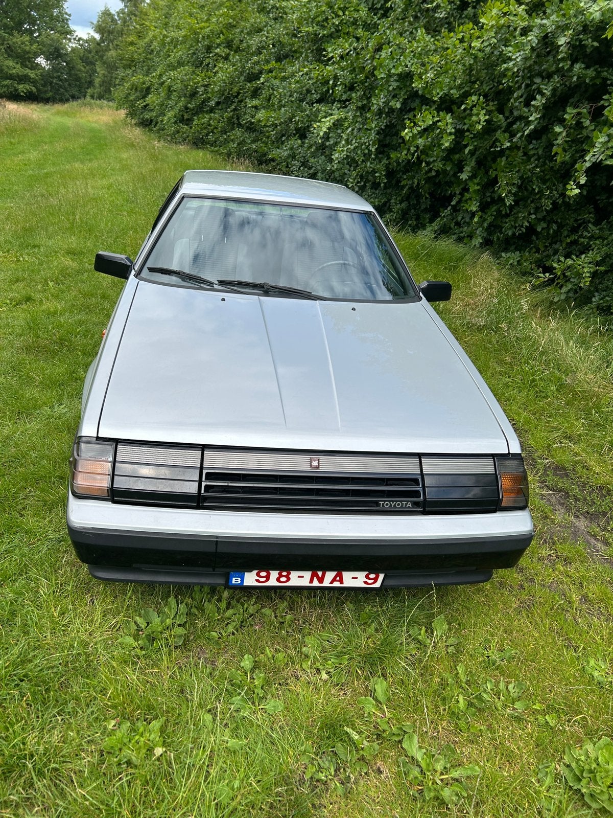 Toyota celica furia 1985 met slechts 49000km, Autos, Achat, Carnet d'entretien, Celica, Particulier