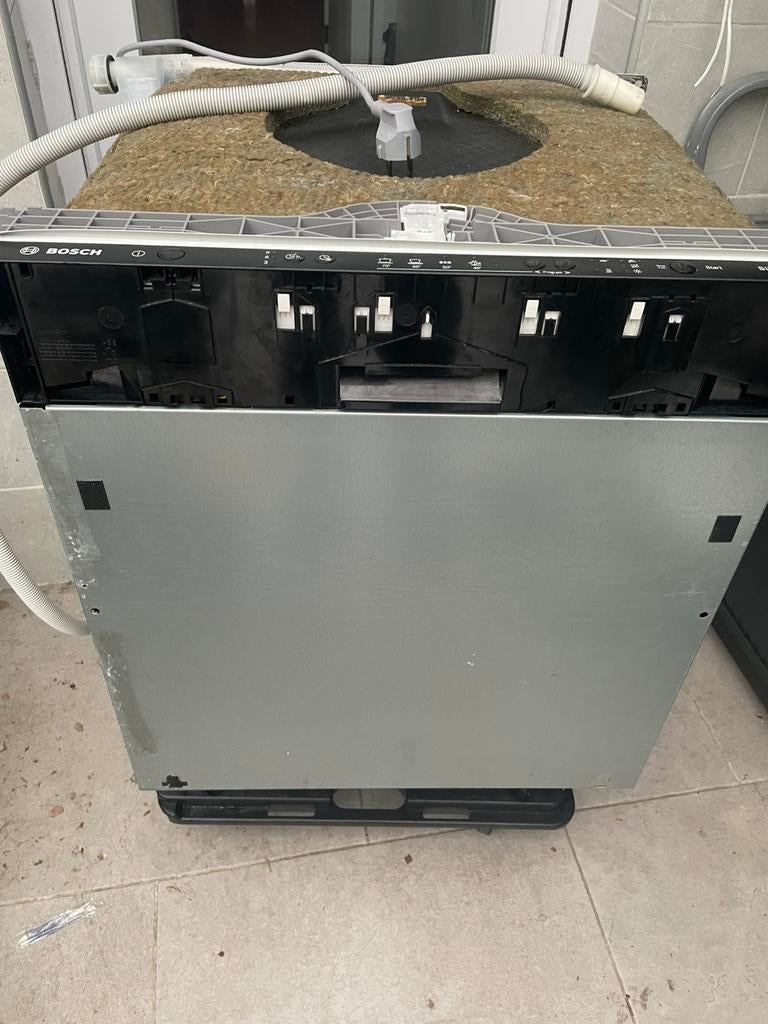 Inbouw vaatwasser Bosh, Elektronische apparatuur, Vaatwasmachines, Ophalen, Zo goed als nieuw, Inbouw