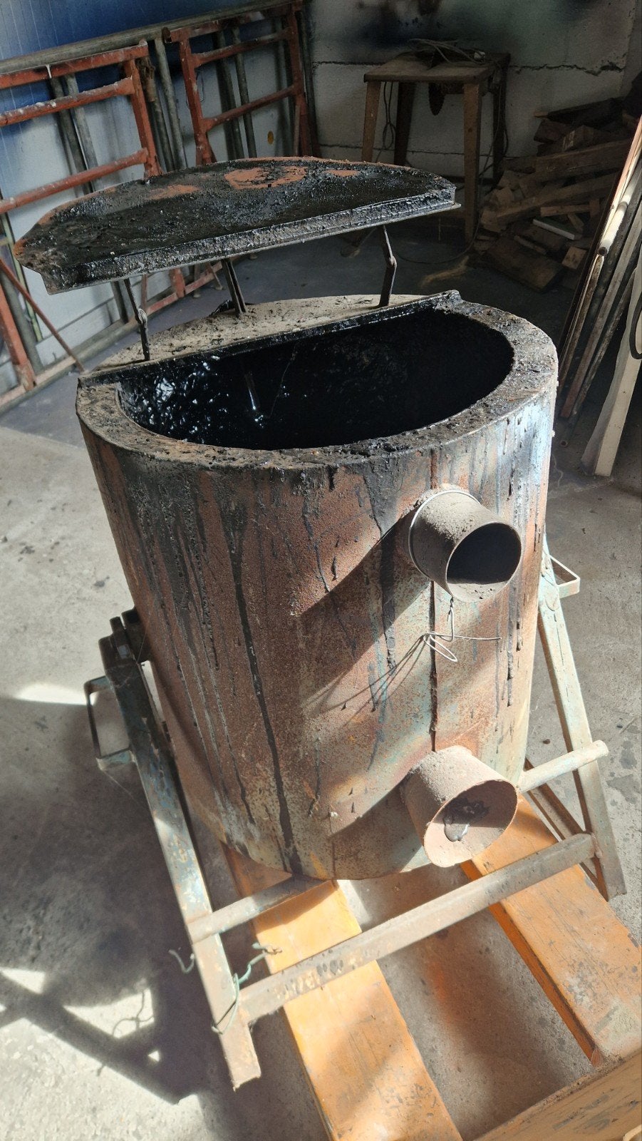 Bitumenpot / teerkoker te koop, Ophalen
