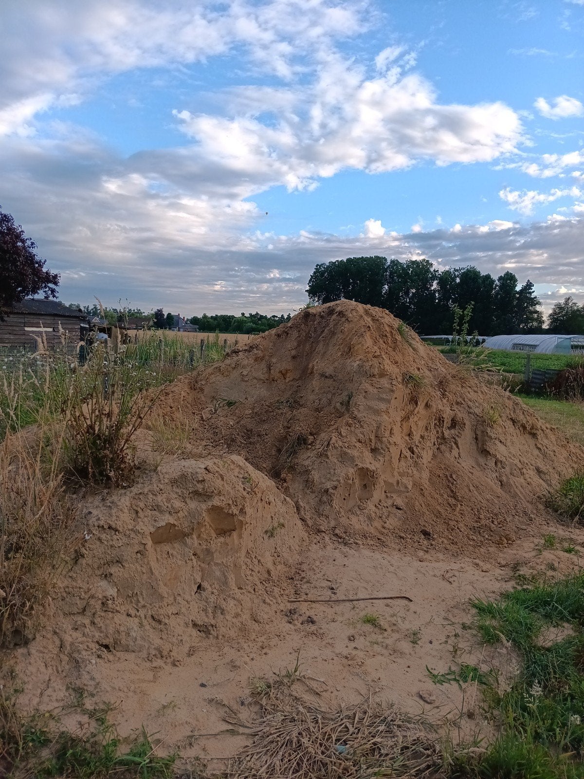 Gratis aarde, Ophalen