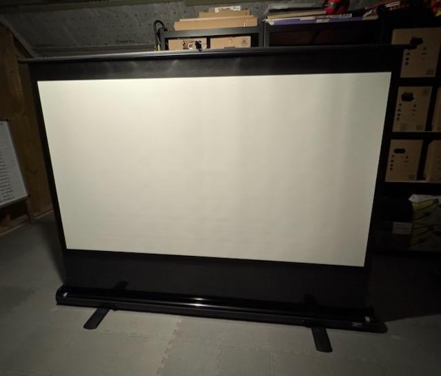Écran de projection Elite Screens 80 pouces, Enlèvement, Utilisé