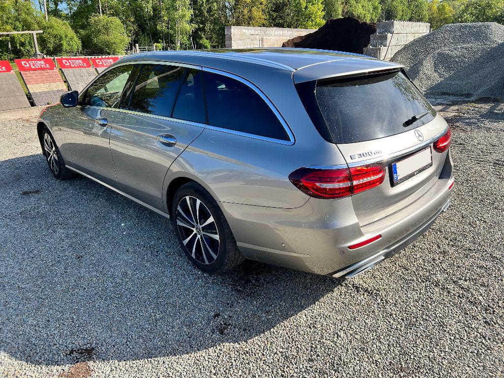 Mercedes E300de, Auto's, Automaat, Achterwielaandrijving, 4 cilinders, Leder en Stof