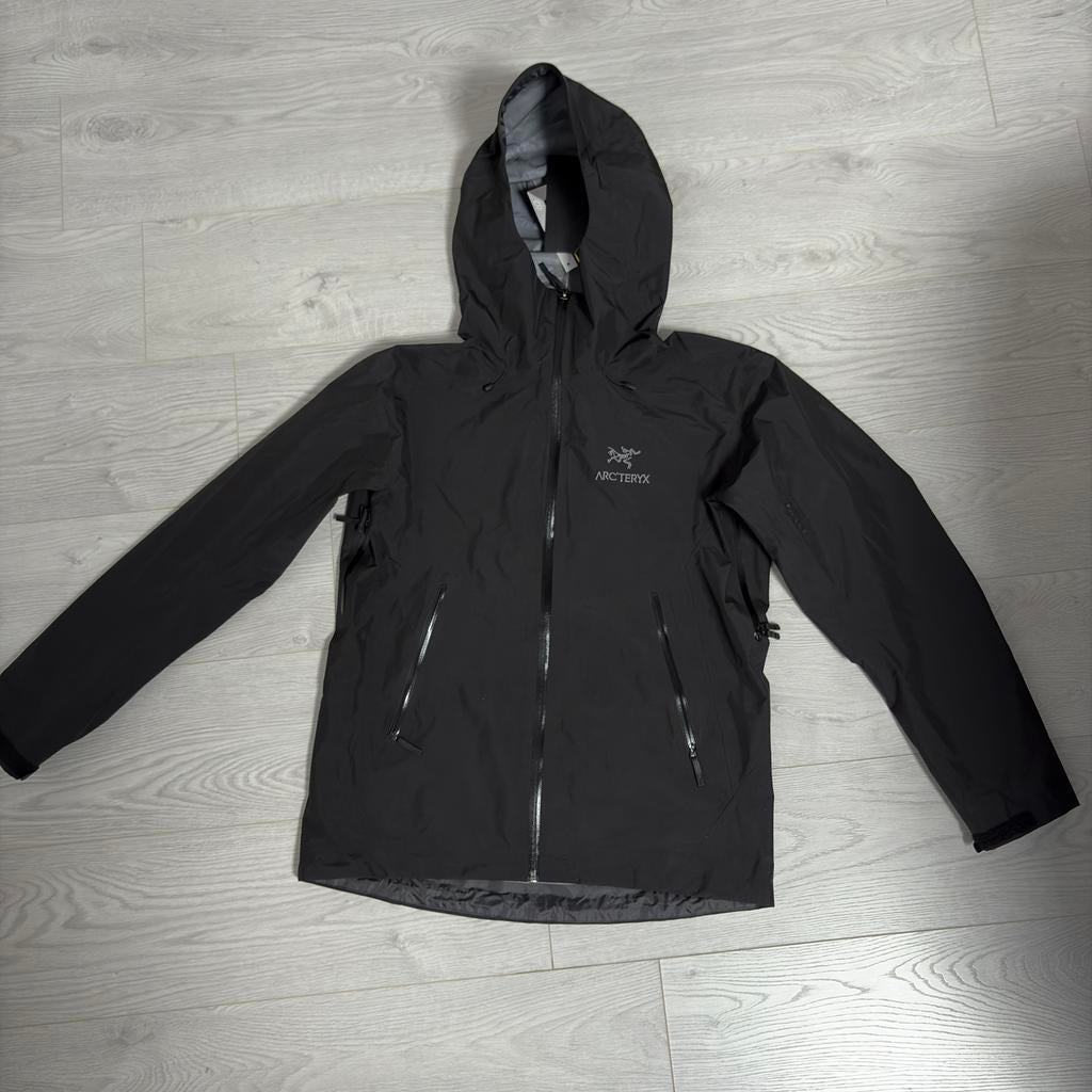Veste arc’teryx neuf avec étiquette noire, Ophalen of Verzenden, Nieuw, Maat 48/50 (M), Zwart