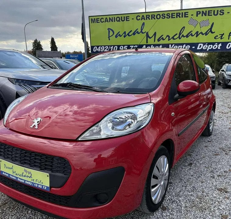 Peugeot 107 (bj 2010), Auto's, 4 zetels, Stof, Gebruikt, 1398 cc