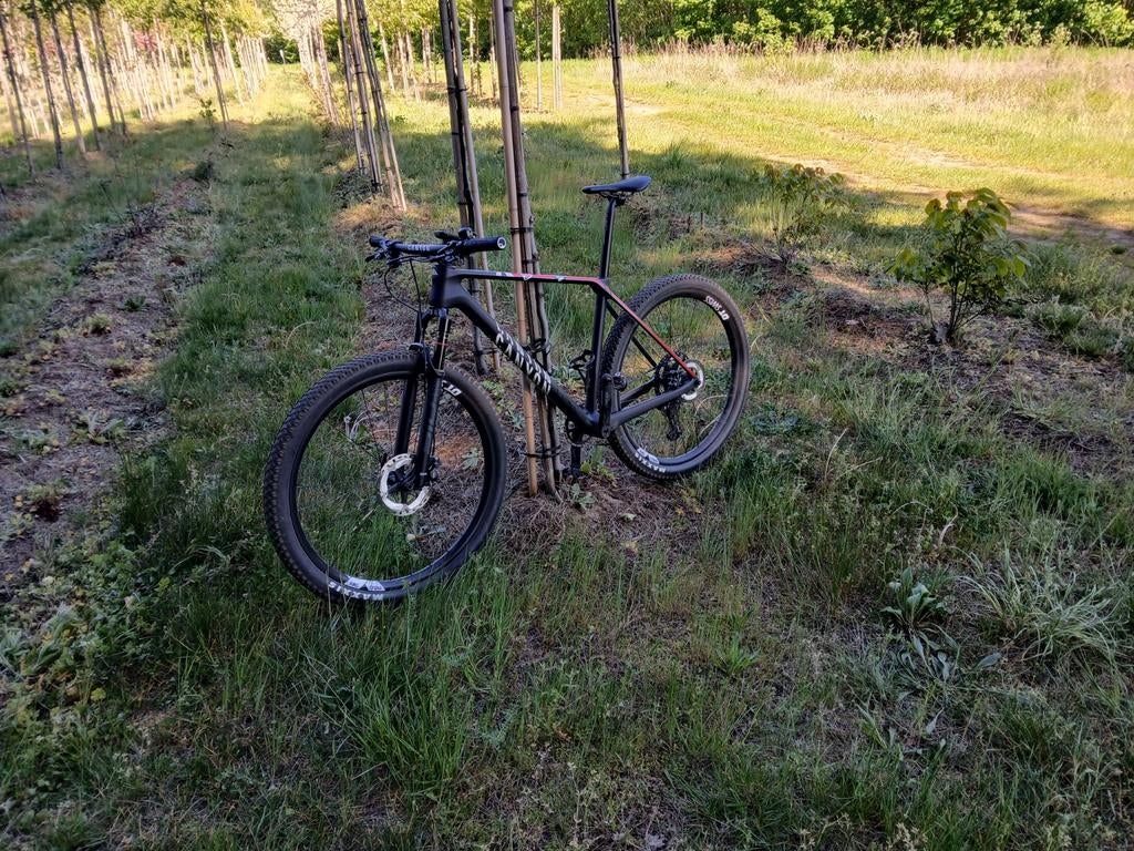 Canyon Exceed CF SLX8 Large, Ophalen