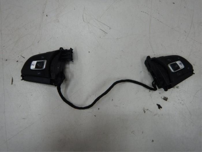 VW Touran 5TA MF Stuurknopjes (5TA959442), Ophalen of Verzenden, Gebruikt