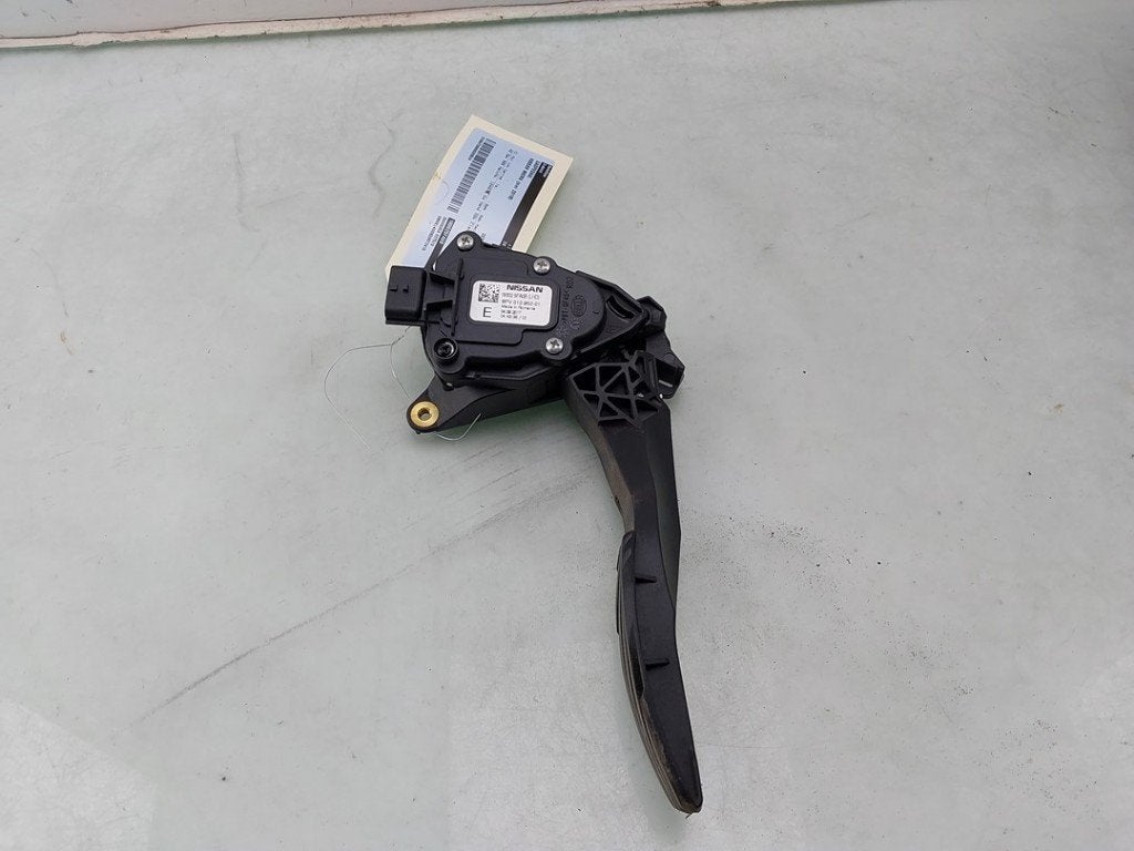 PEDALE D'ACCELERATEUR Nissan Micra (K14) (|180025FA0B|), Utilisé, Nissan