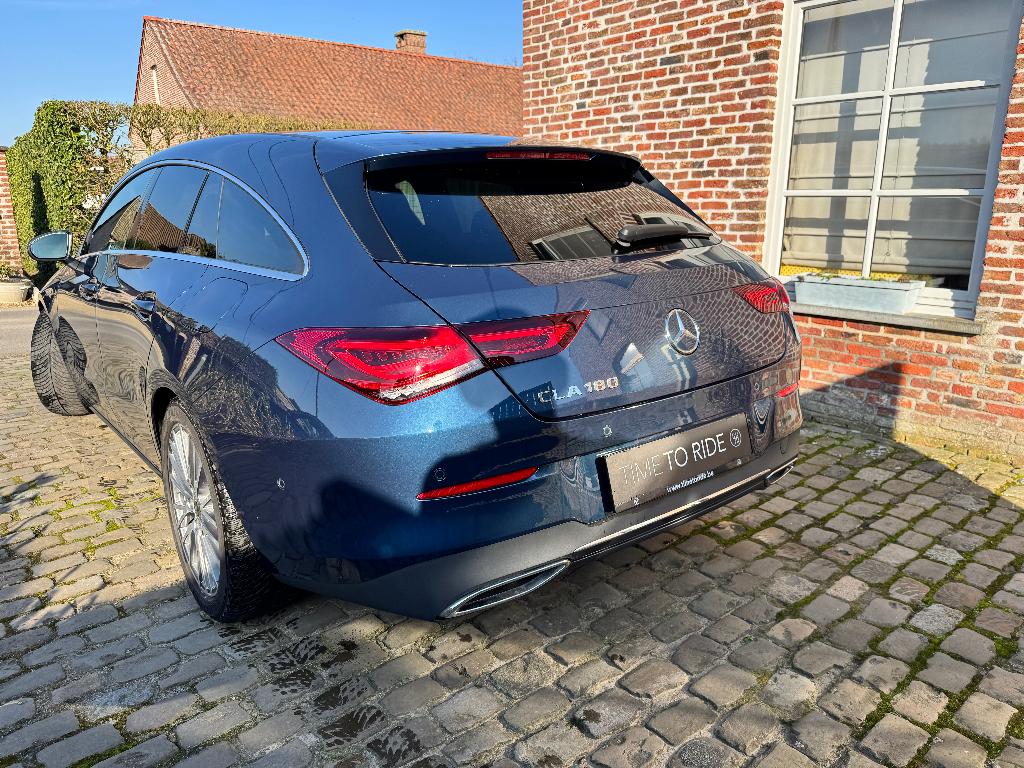 Mercedes CLA Shooting Brake Luxury Edition, Auto's, CLA, 1440 kg, Blauw, Leder