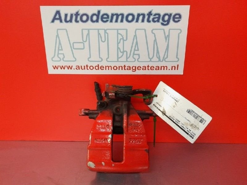 REMKLAUW LINKS ACHTER ABS Audi A4 Avant Quattro (B6), Gebruikt, Postoffice@zf.com, Löwentaler Straße 20
88046  Friedrichshafen, DE
