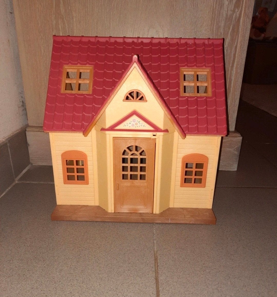 Maison familiale sylvanienne, Enfants & Bébés, Jouets | Maisons de poupées, Enlèvement ou Envoi, Comme neuf, Maison de poupées