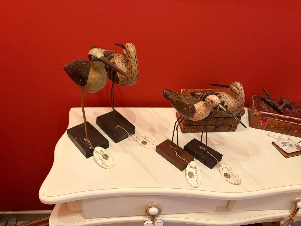 Decoratieve vogels Riverdale, Ophalen