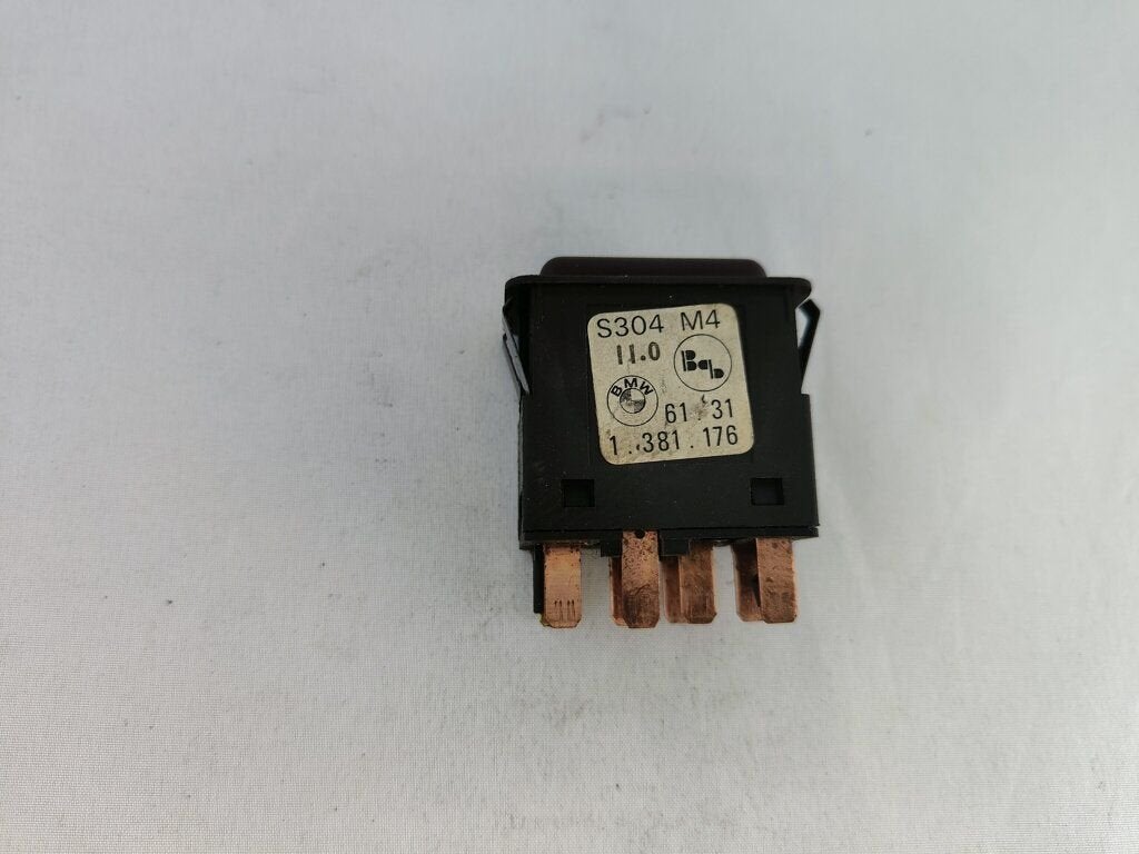 Alarmlicht schakelaar BMW 3 / 5 serie E30 E28  61311381176 1, Gebruikt, -, -, Ophalen of Verzenden