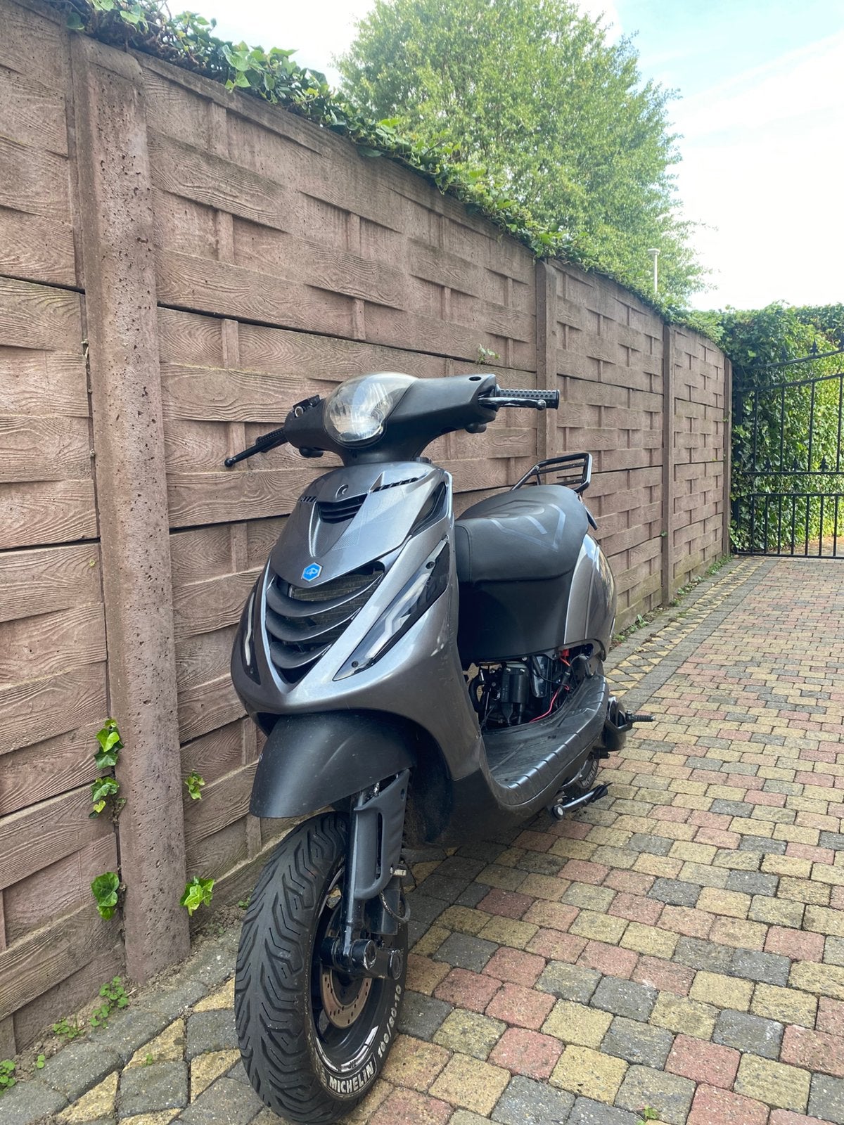 Piaggio zip sp h2o, Vélos & Vélomoteurs, Enlèvement, Comme neuf, Zip