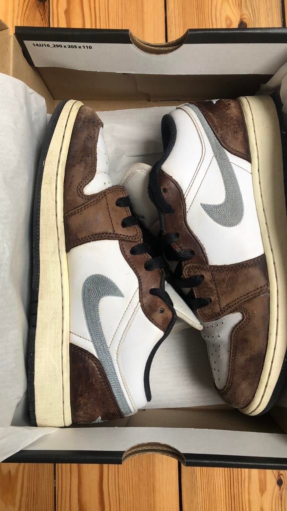 Jordan AIR taille 38.5, Brun, Porté, Baskets, Envoi