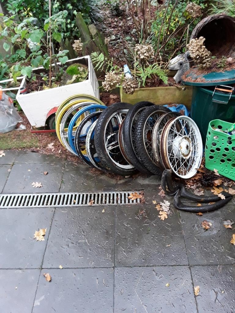 Vespa ciao  si   bravo  mobylette   onderdelen, Fietsen en Brommers, Ophalen