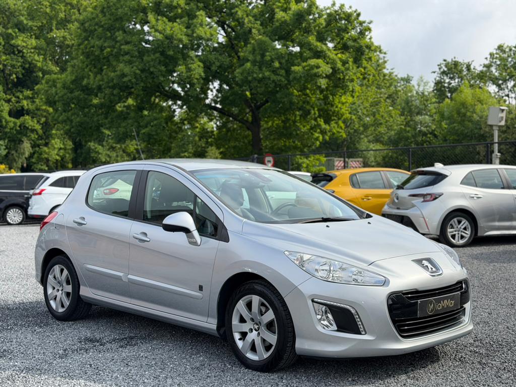 PEUGEOT 308 - BLACK & SILVER EDITION, Auto's, Peugeot, Euro 5, Zwart, 110 g/km, Leder en Stof