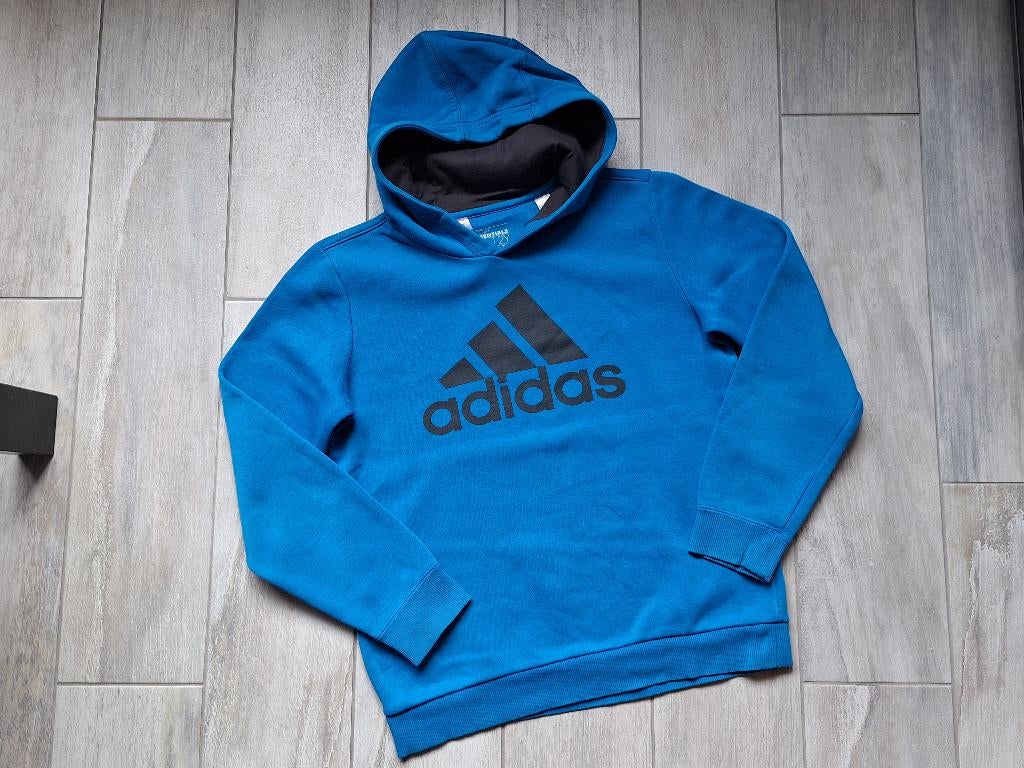 ★ M146/152 - Trui met kap Adidas, Enfants & Bébés, Vêtements enfant | Taille 146, Enlèvement ou Envoi, Pull ou Veste, Utilisé